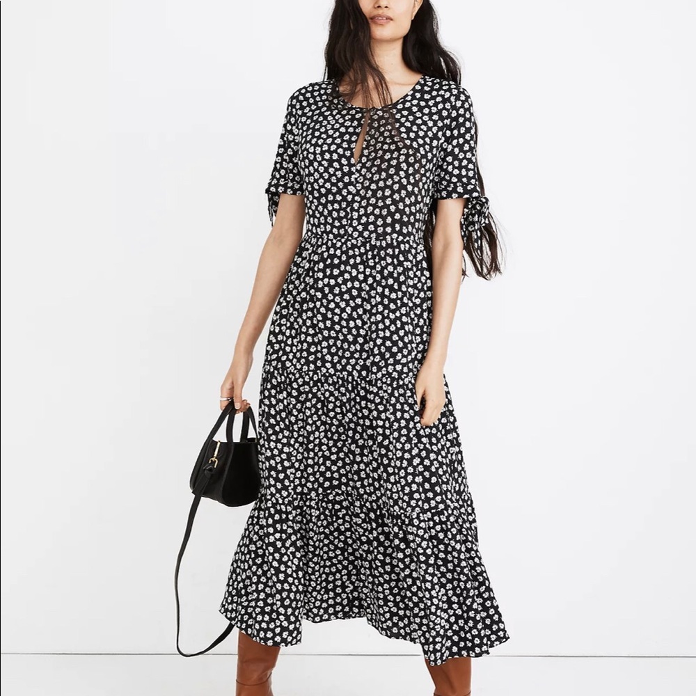 Madewell Tiered Midi Dress in Woodcut Flowers xs